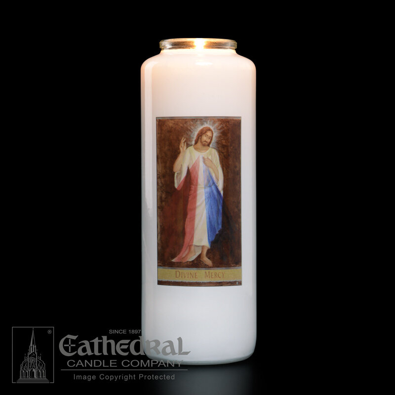 Divine Mercy, Case of 12 Candles