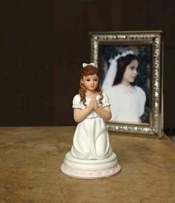 Communion Girl's Figurine