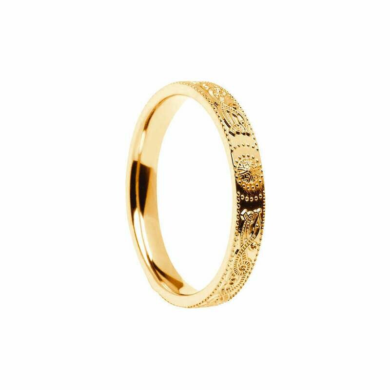 Narrow 10kt Gold Celtic Warrior® Shield Wedding Band, Comfort Fit