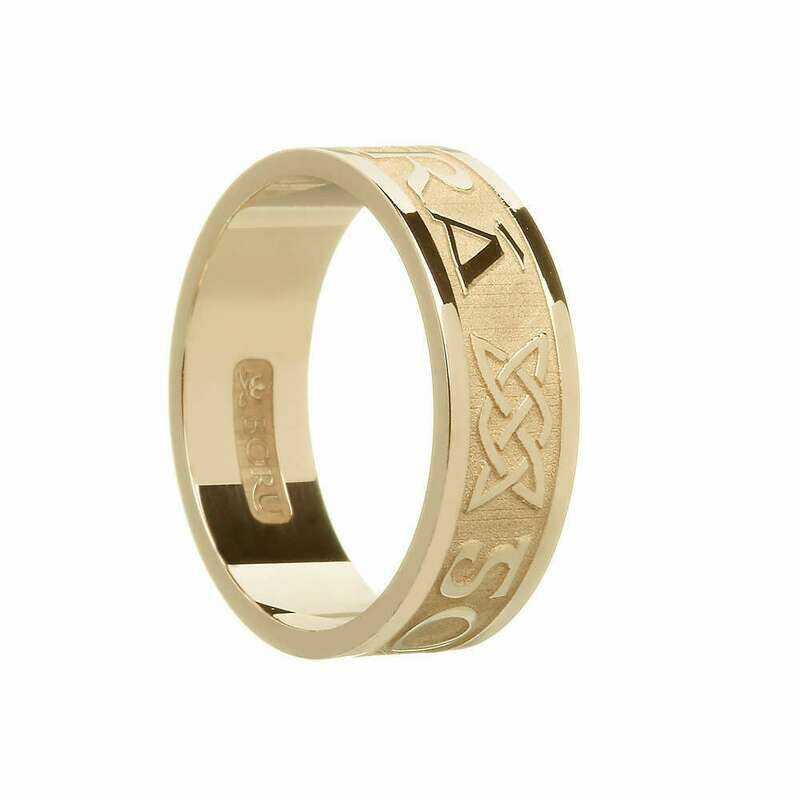 Mens 10kt Gold &quot;Gra Go Deo&quot; (Love Forever) Wedding Band