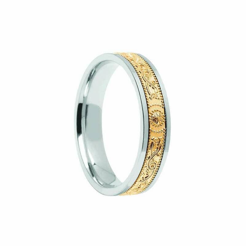 Ladies 10kt Gold Comfort Fit Narrow Signature Warrior Shield Wedding Band