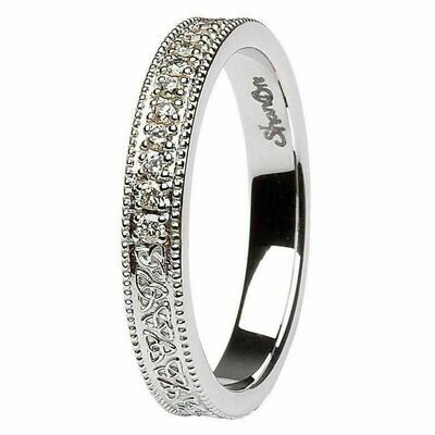 Celtic Trinity Knot Diamond Set 14kt White Gold Wedding Ring
