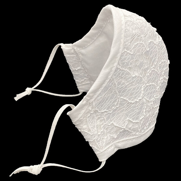 Child&#39;s Lace White Mask Disc.