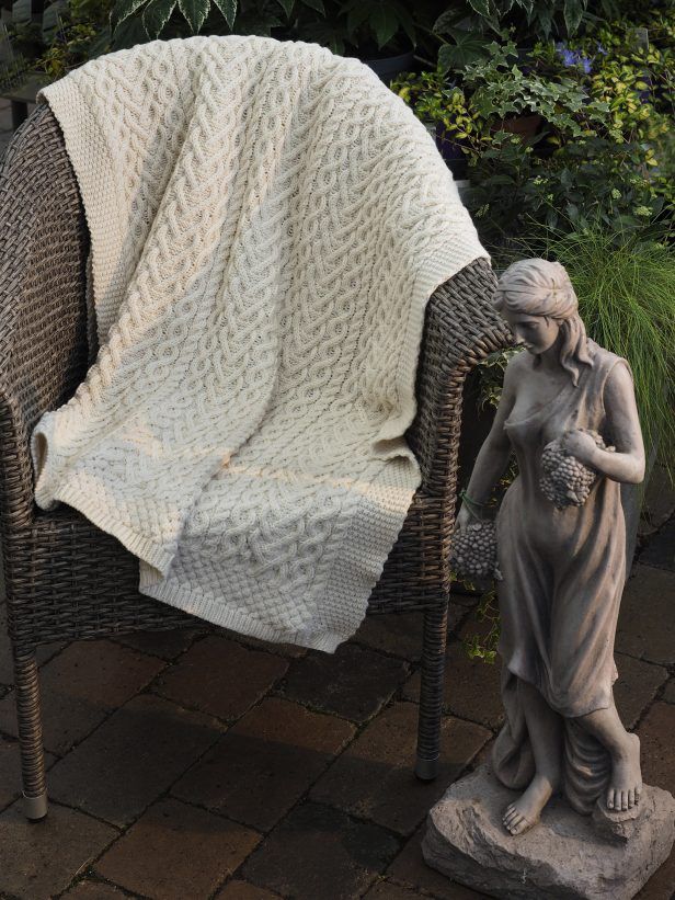 Super Soft Heart Design Throw- Natural