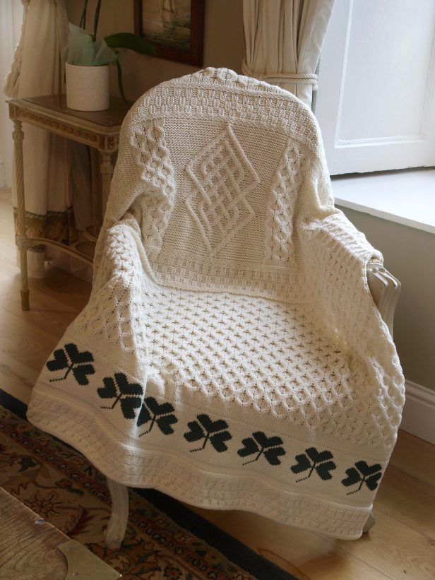 Traditional Irish Shamrock Blanket 50&quot; x 60&quot;- Natural