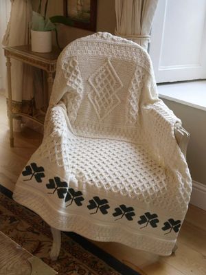 Traditional Irish Shamrock Blanket 50&quot; x 60&quot;- Natural