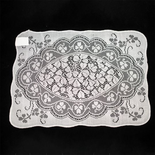Shamrock Lace Placemats 4pc.