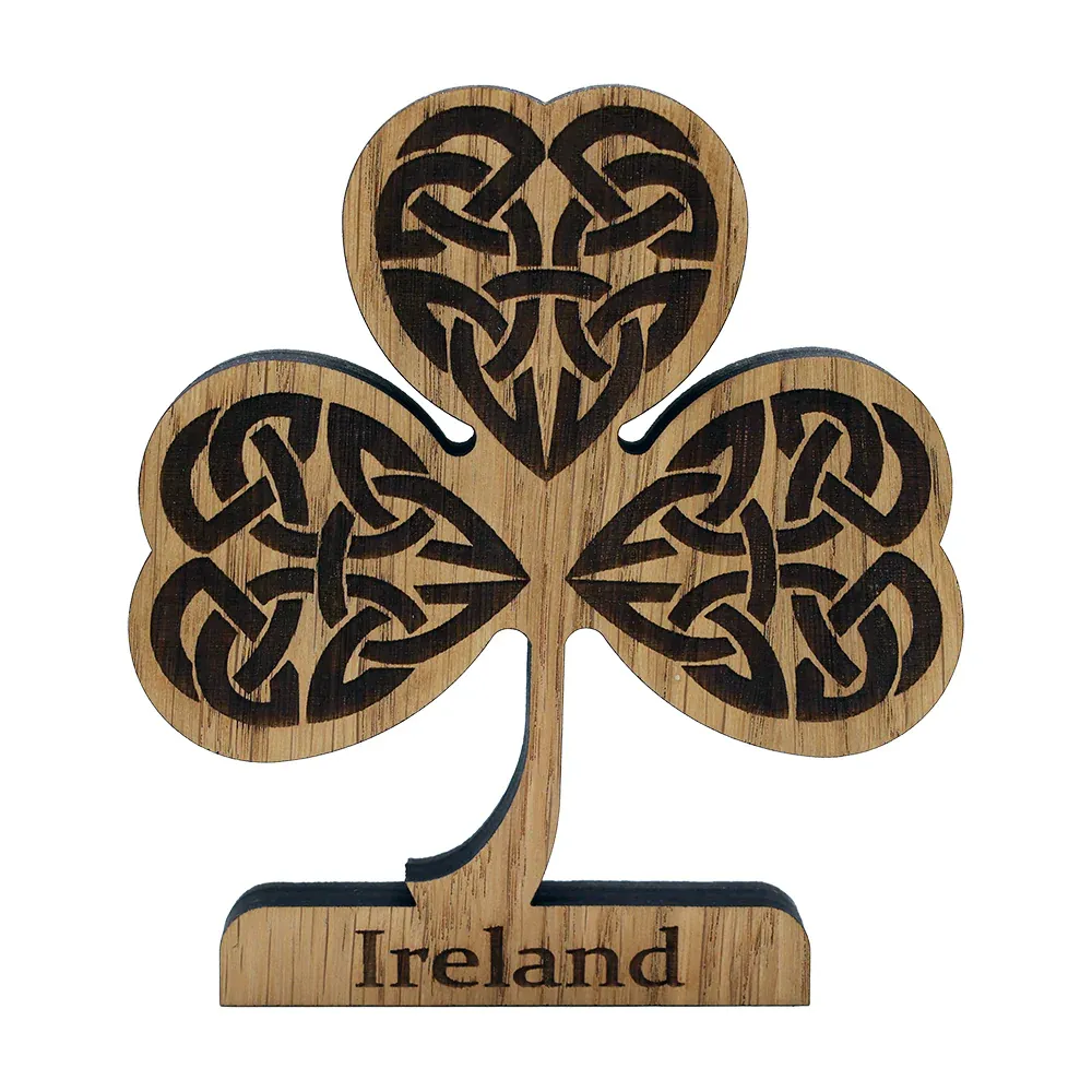 Oak Plaque Shamrock