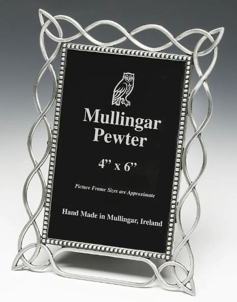 Mullingar Pewter 4x6" Celtic Frame Disc.