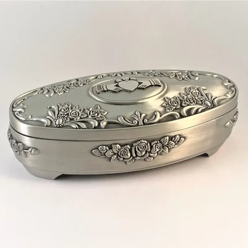 Mullingar Pewter Claddagh Oval Jewelry Box Disc.