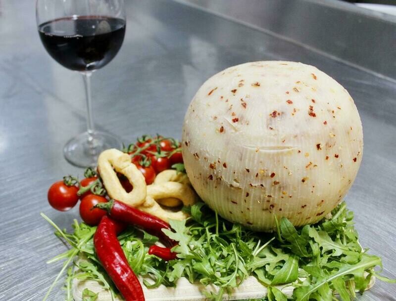 Formaggio vacchino al peperoncino