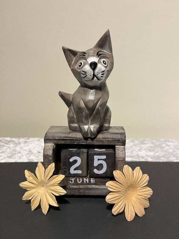 Single Cat Perpetual Calendar