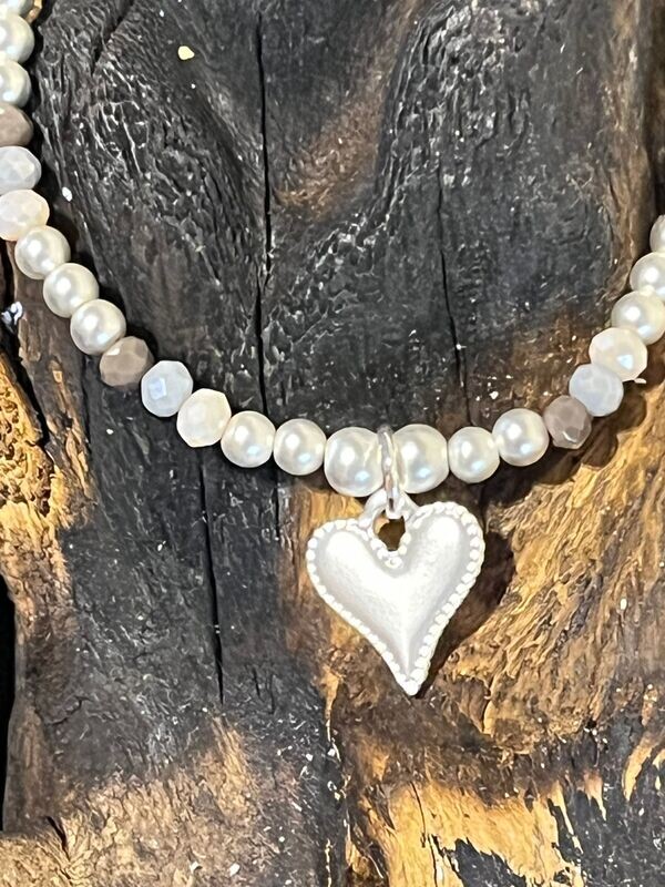 Silver Tone, Grey, Black and Cream Heart Stretch Bracelet