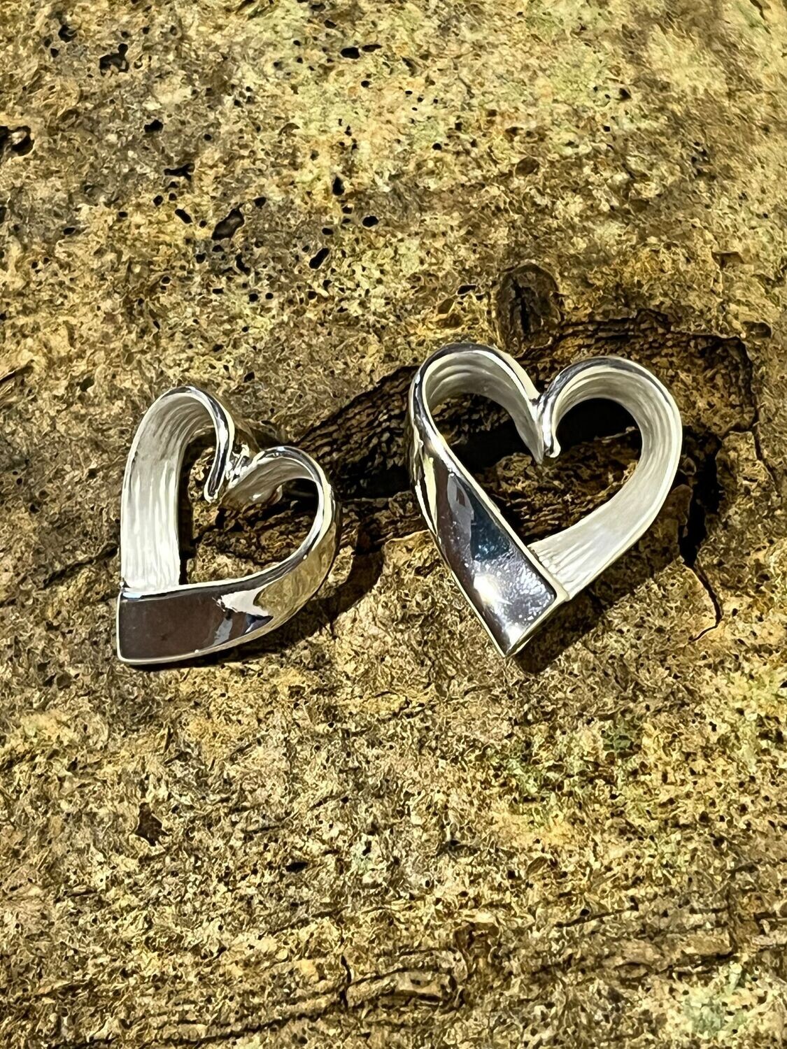 Open Heart Ribbon Earrings