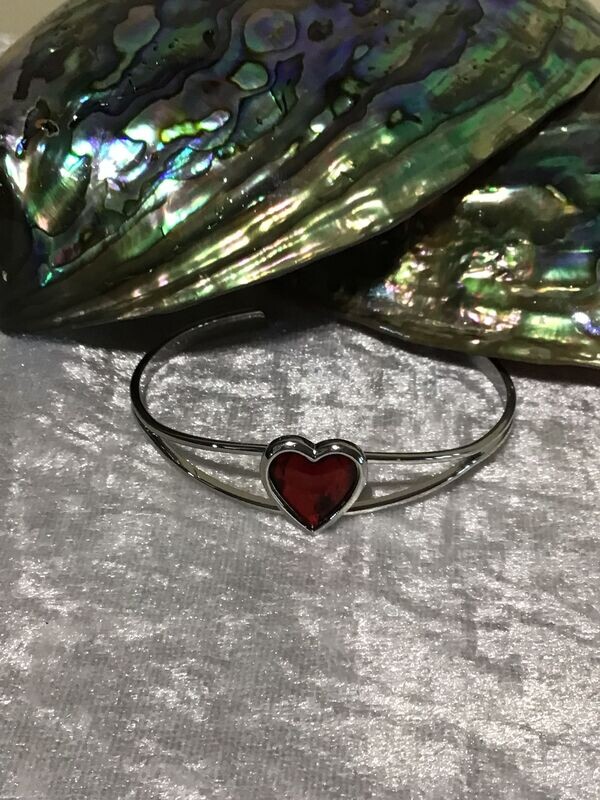 Red Heart Paua Shell Bangle