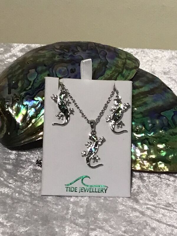 Gekko Paua Shell Necklace and Earrings Set