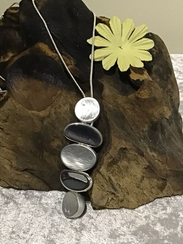 Silver Tone Pebbles Long Necklace