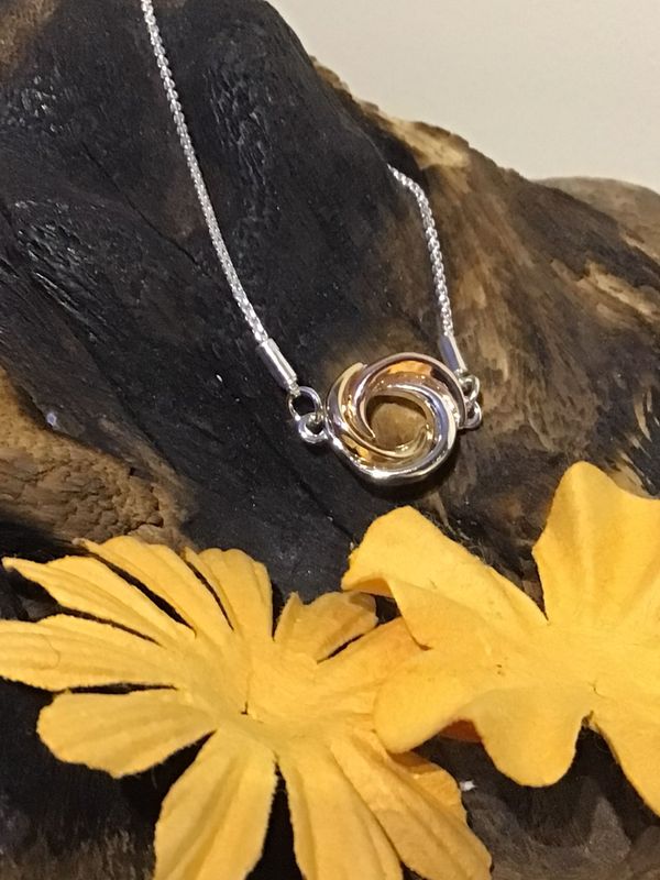 Silver, Rose and Gold Tone Circle Friendship Bracelet