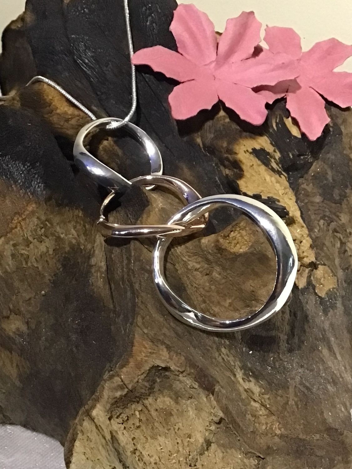 Silver and Rose Tone Linked Circles Necklace