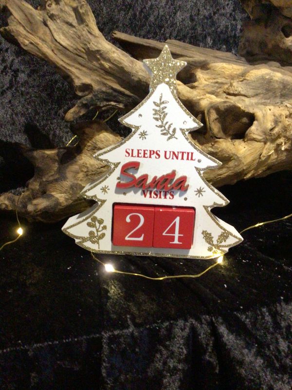 Wooden Advent Countdown Sleeps until Santa Visits