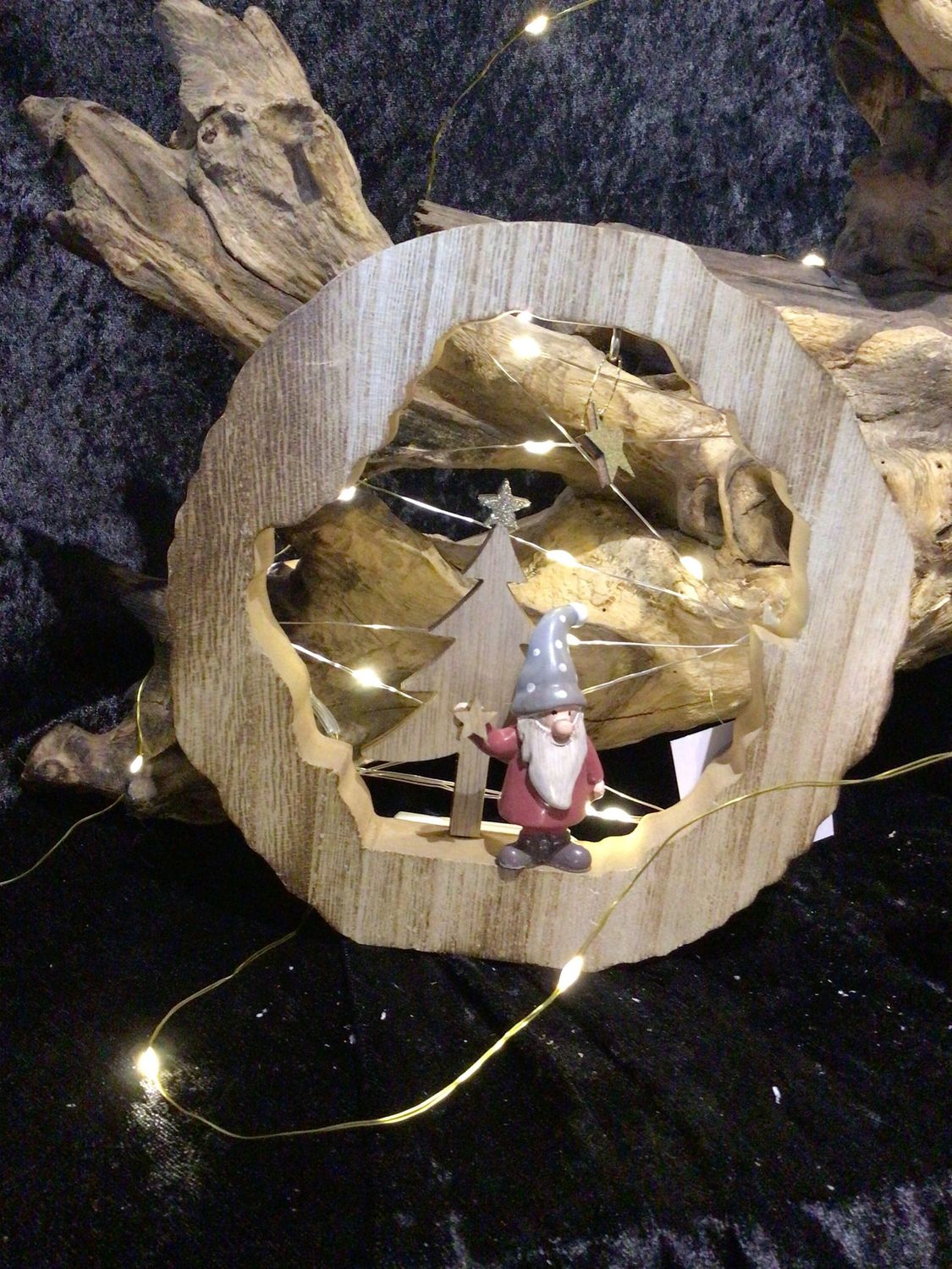 LED Cut-out Tree Trunk