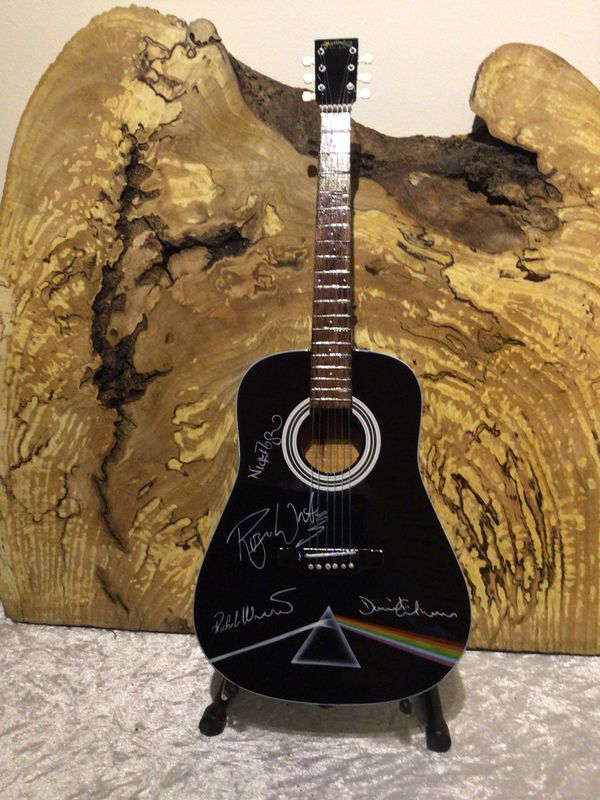 Pink Floyd Wooden 40cm Miniature Acoustic Guitar