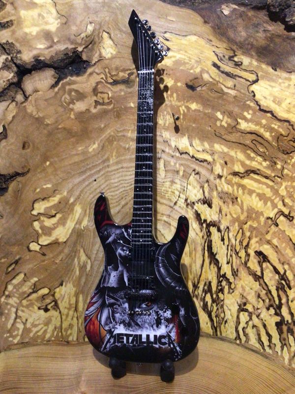 Metallica Wooden 25cm Miniature Guitar