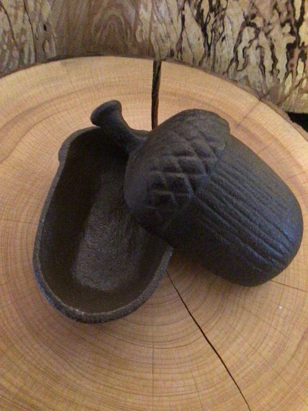 Cast Iron Acorn Trinket Box