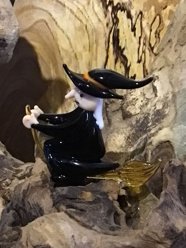 Glass Flying Witch