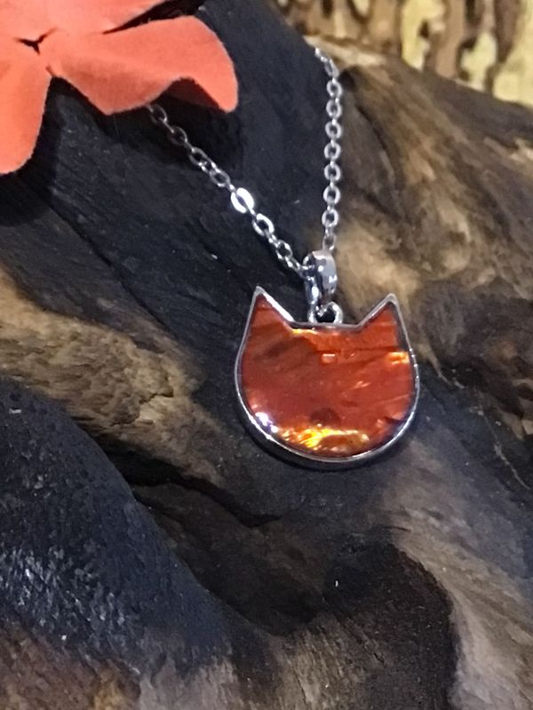 Paua Shell Amber Cats Face Necklace