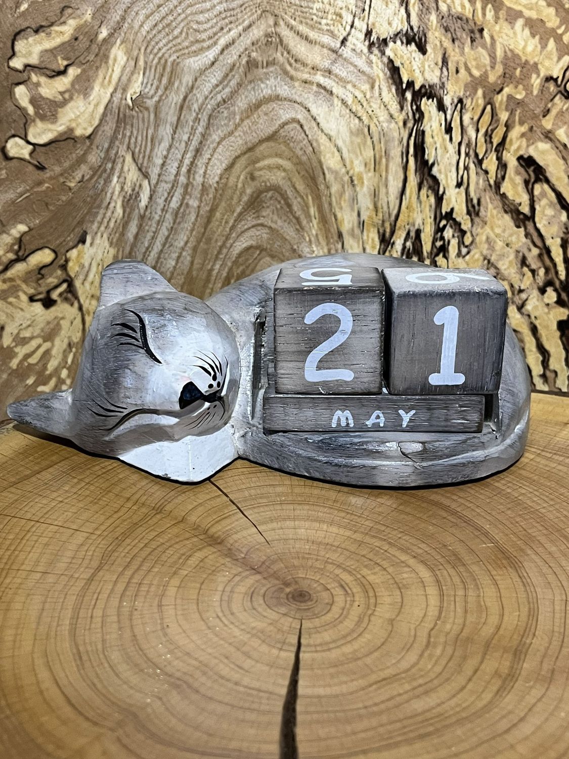 Sleeping Cat Calendar with Date Insert