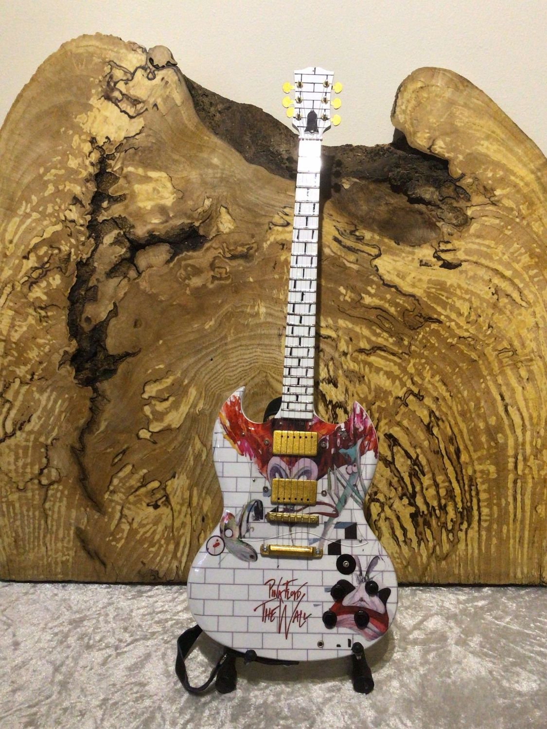 Pink Floyd (The Wall) 40cm Wooden Guitar