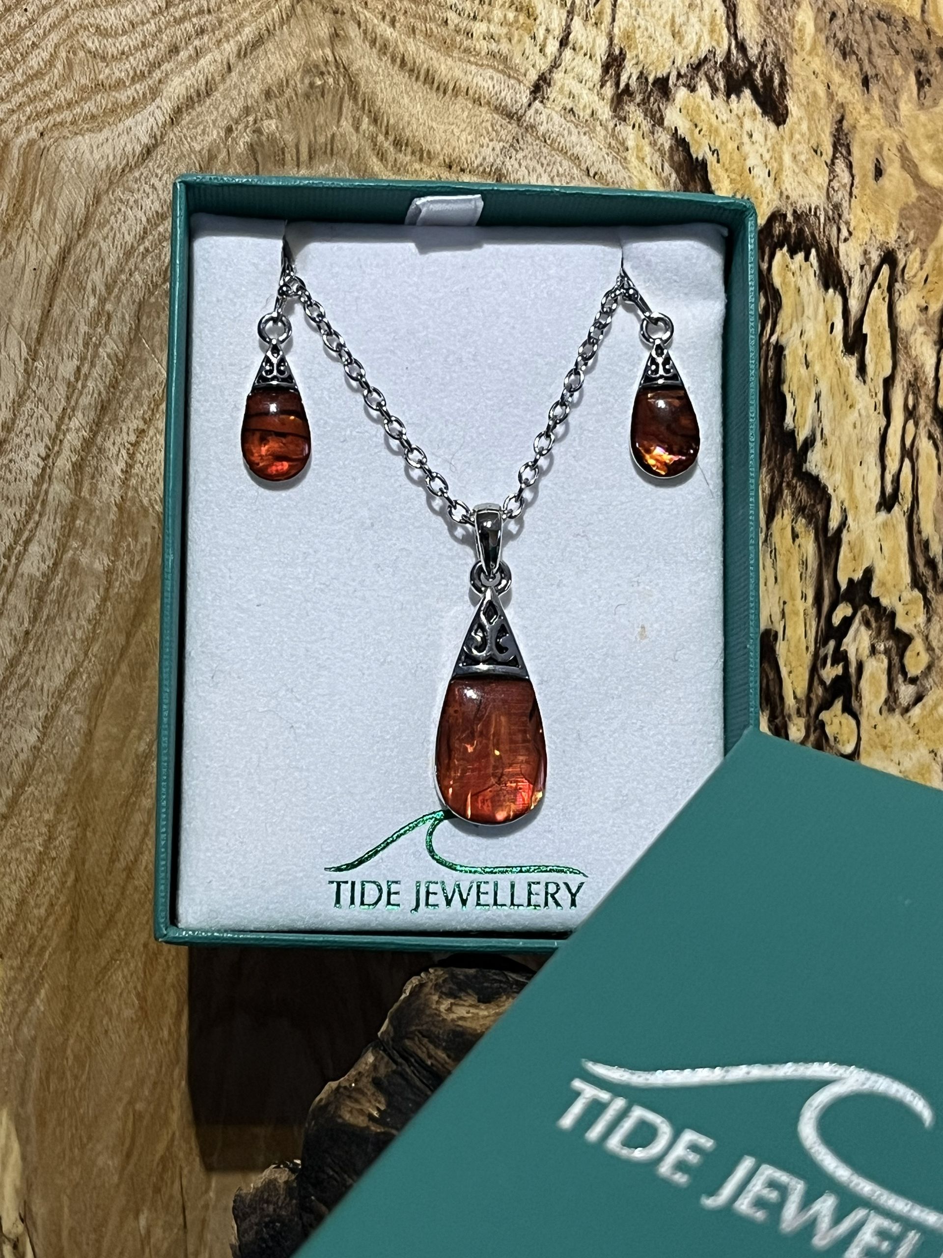 Red Teardrop Paua Shell Necklace and Earrings Set