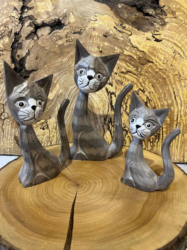 Set of 3 Grey Wooden Cats