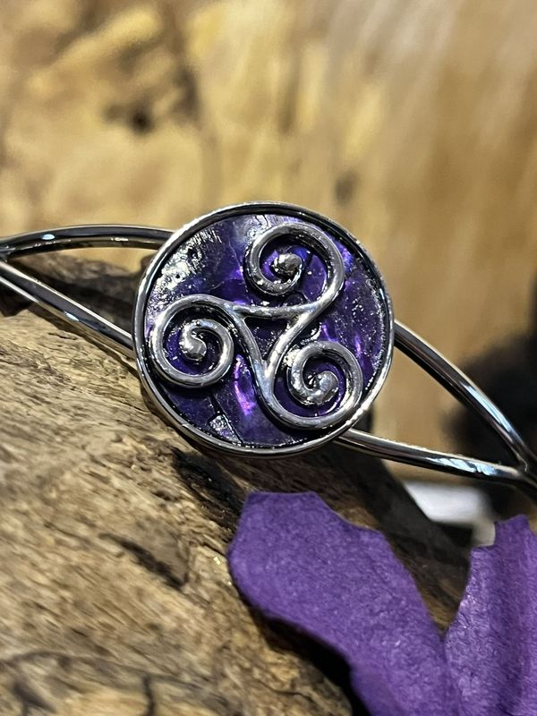 Purple Paua Shell Triskele Bangle