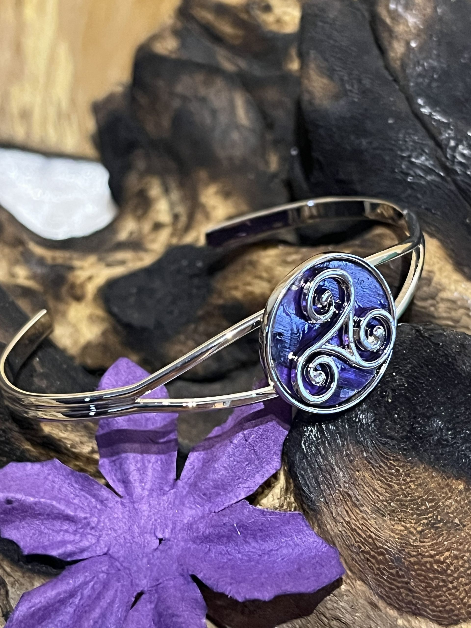 Purple Paua Shell Triskele Bangle