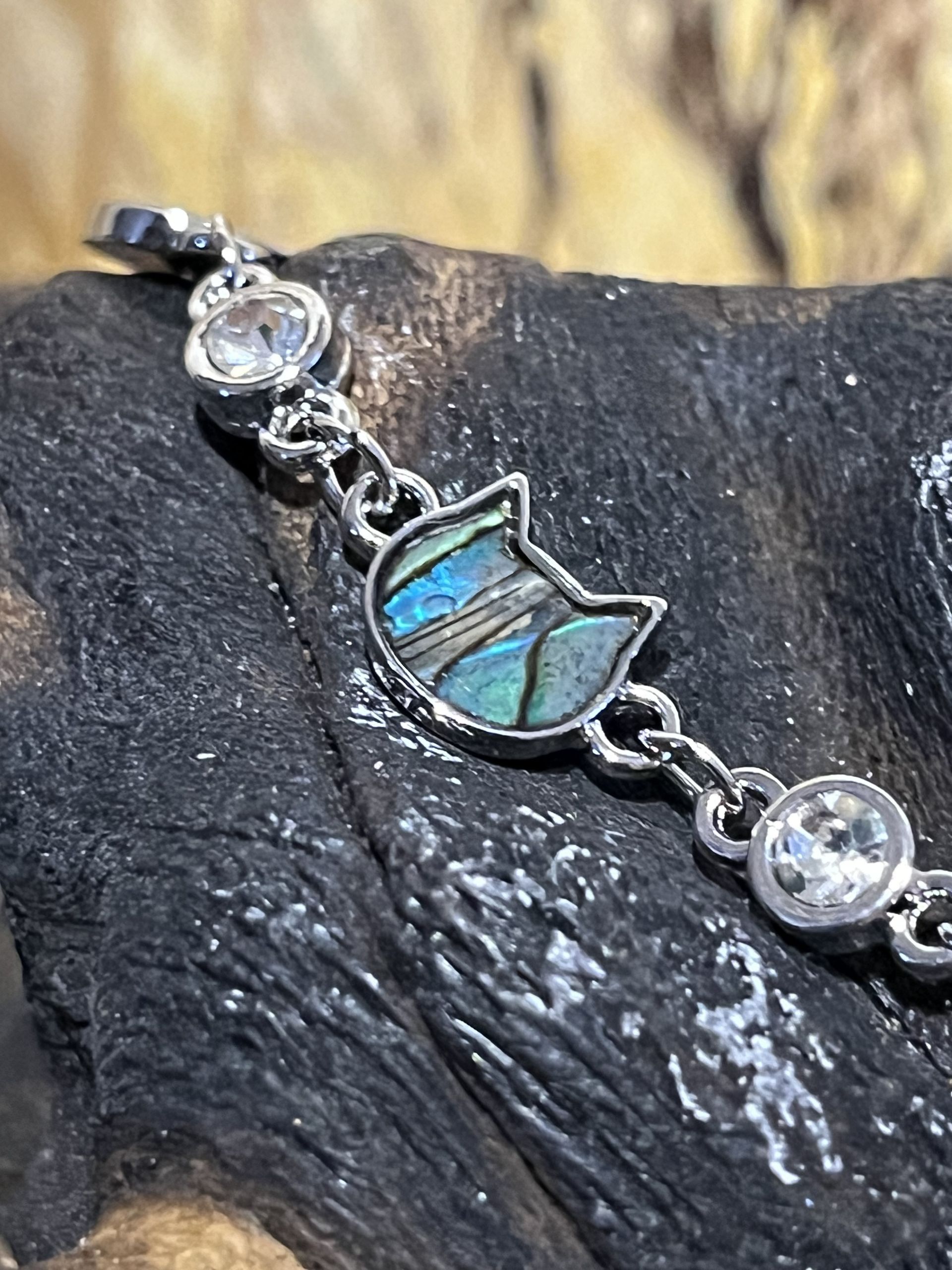 Cat Face Paua Shell Bracelet