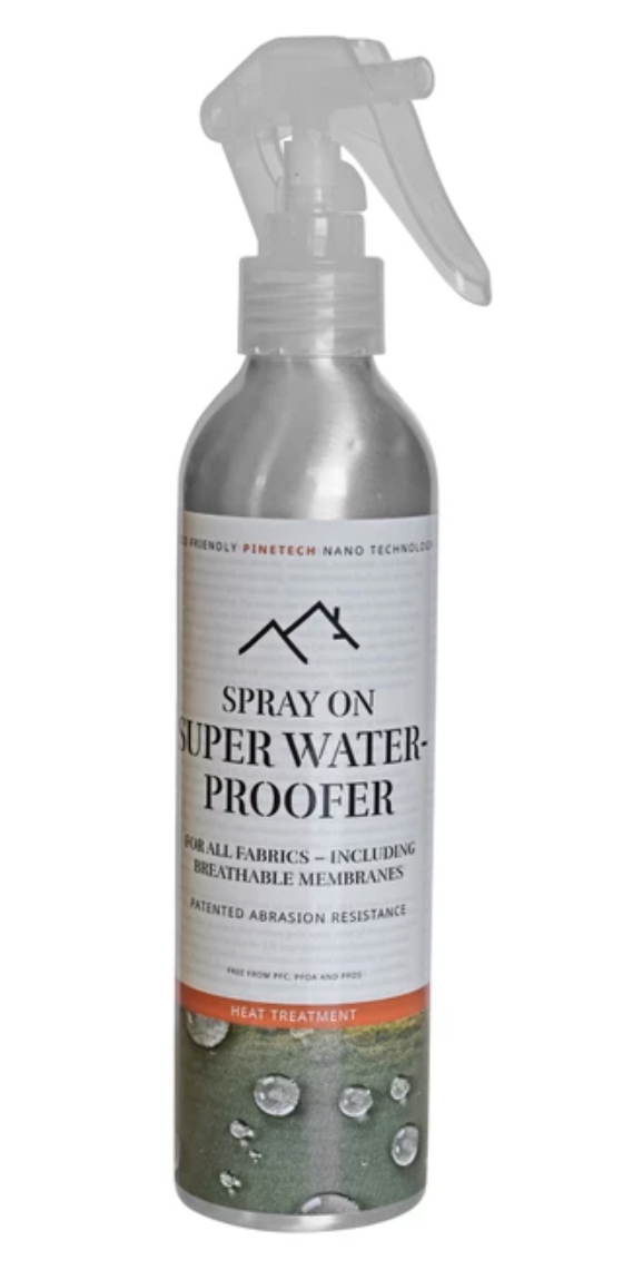 Pinewood super waterproofer spray