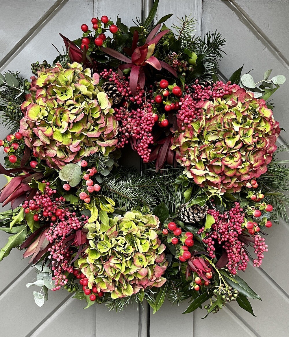 OUT OF STOCK
Luxury Hydrangea Christmas Wreath