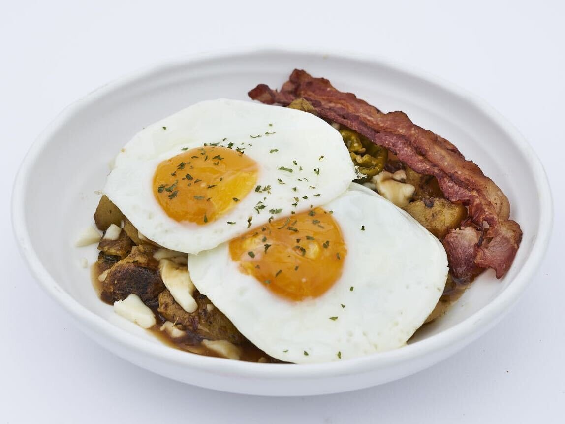Breakfast Poutine