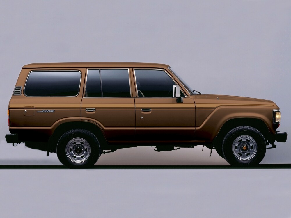 NEWCASTLE BODY STRIPE KIT : TOYOTA LAND CRUISER J60