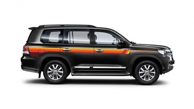 RIYADH BODY STRIPES KIT : 200-SERIES TOYOTA LAND CRUISER