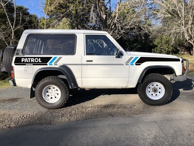 TERRIGAL BODY STRIPES KIT : 1987-1997 GQ/Y60 NISSAN PATROL (SWB)