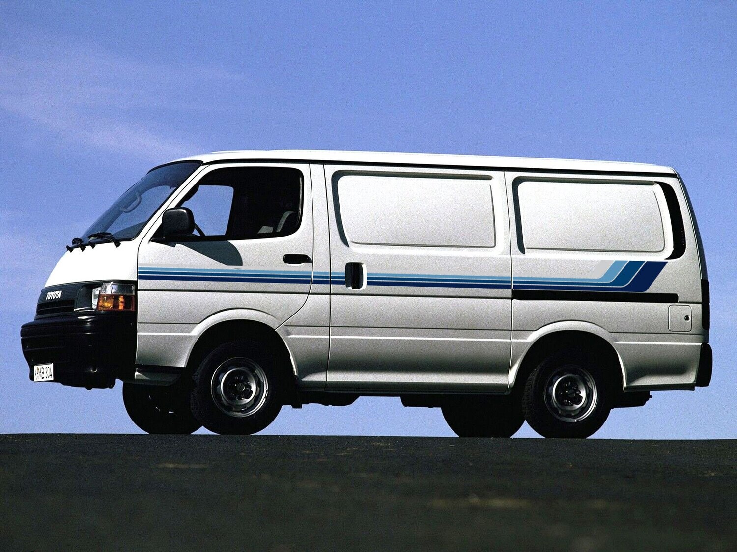 SEATTLE BODY STRIPE DECAL KIT : TOYOTA HIACE VAN (H100)