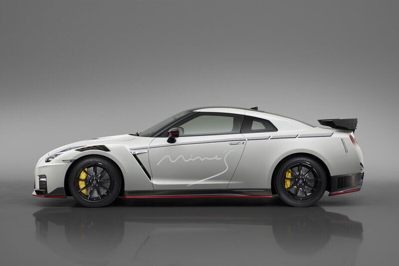 MINES INSPIRED NISSAN SKYLINE R35 GT-R BODY STRIPE KIT