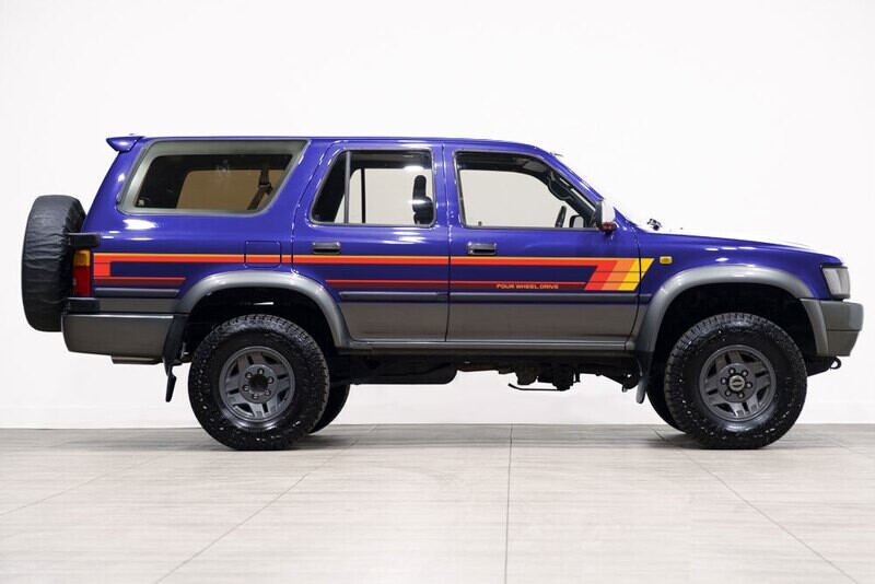 TWEED BODY STRIPES KIT : 1989-1995 TOYOTA HILUX SURF / 4-RUNNER (GEN-2)