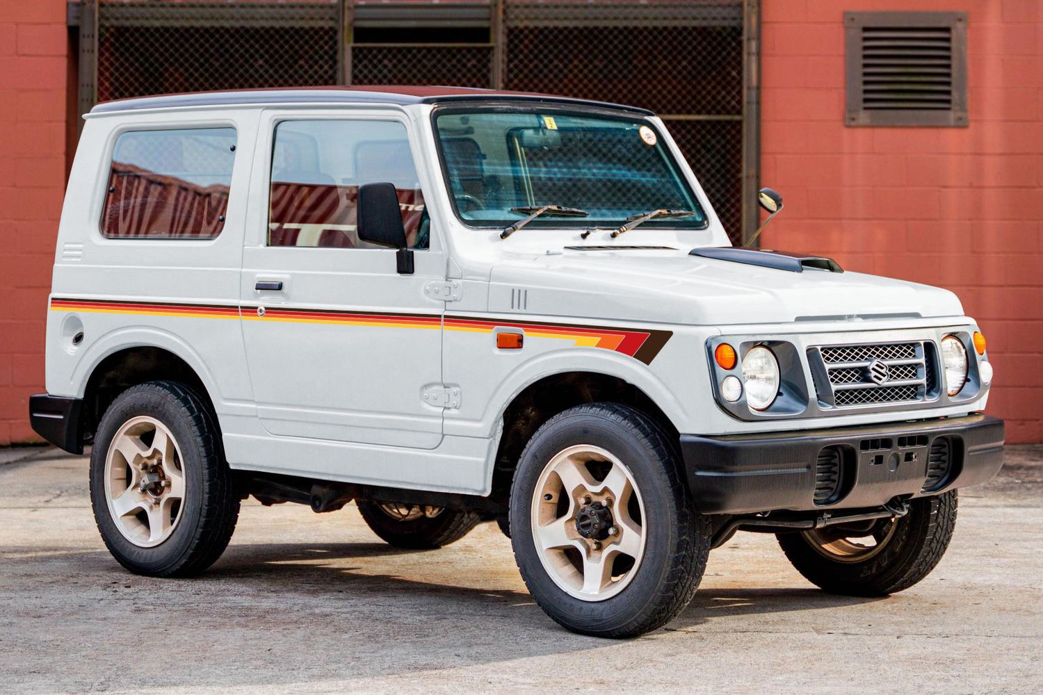BROOME BODY DECAL KIT : SUZUKI JIMNY/SIERRA/SAMURAI (JA/JB-SERIES) (1995-1998​)