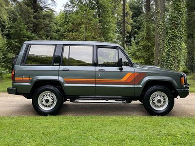 SEATTLE BODY STRIPE KIT : HOLDEN JACKEROO / ISUZU TROOPER / OPEL MONTEREY (GEN-1)