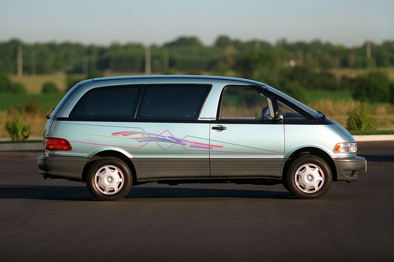 MIRANDA BODY STRIPE DECAL KIT : TOYOTA TARAGO/ESTIMA/PREVIA (MKII)