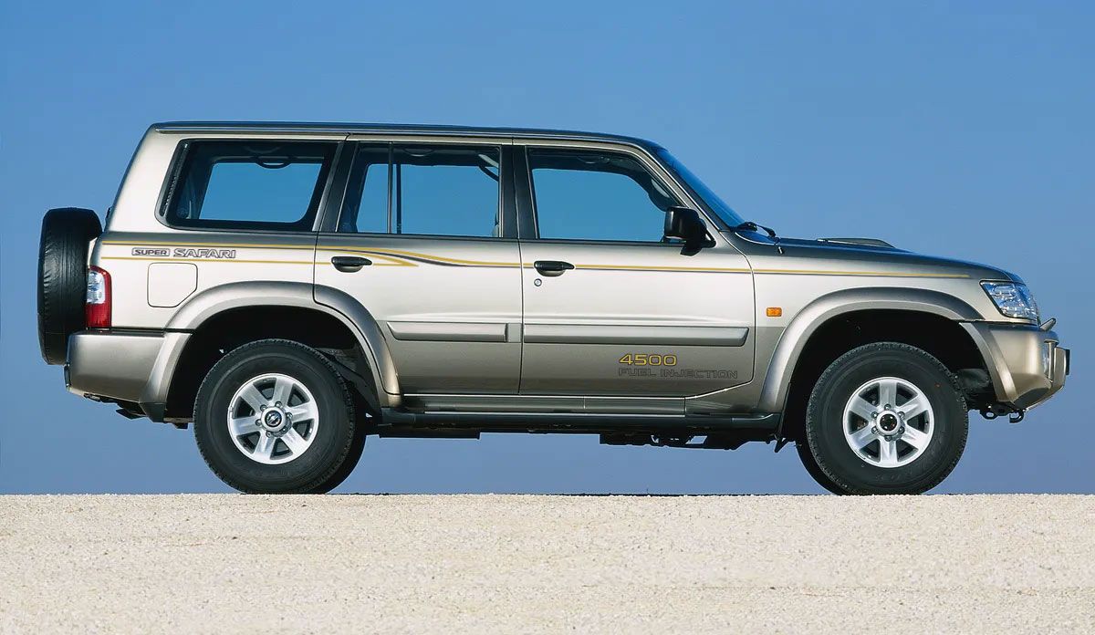 SUPER SAFARI MK-1 BODY STRIPE DECAL KIT : Y61 NISSAN PATROL/SAFARI (PRE-FACELIFT)